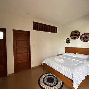 Son Sun Uluwatu (Bali)